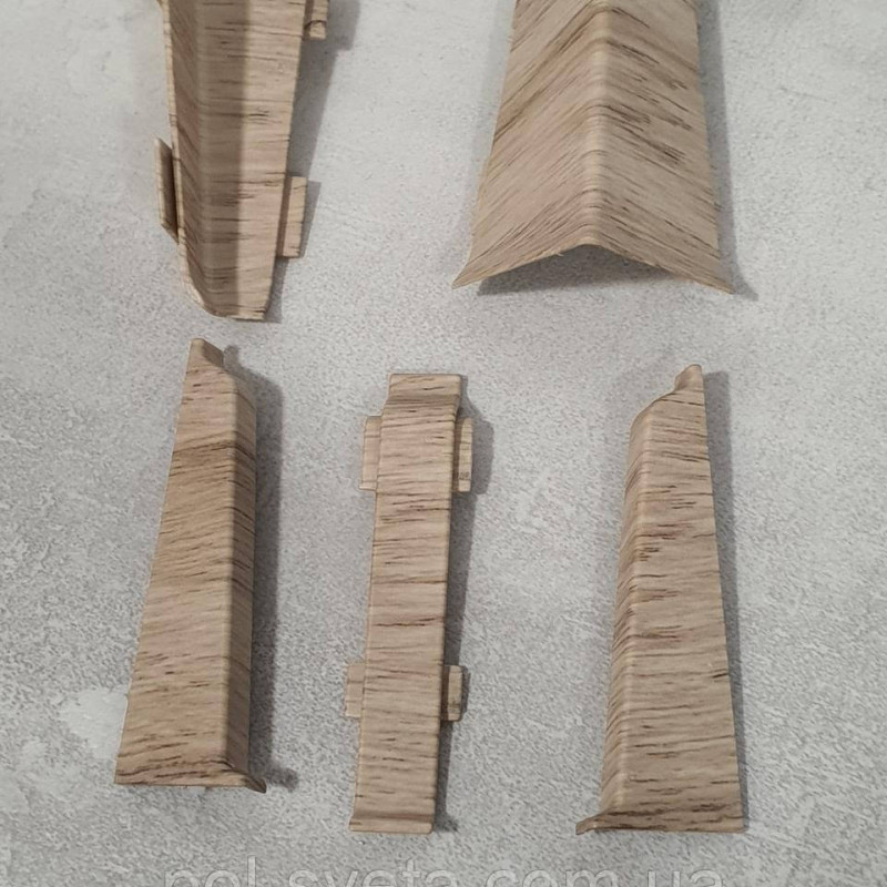 Кут внутрішній до плінтуса ПВХ Grun Holz 70 мм, Дуб Хаскі 014