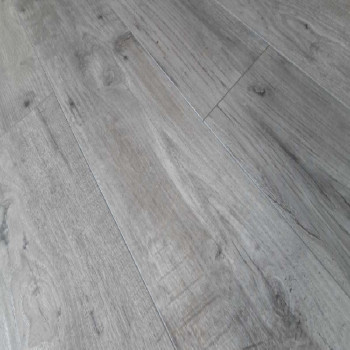 Ламінат Grun Holz Дуб Баварія сірий VG PF 93402