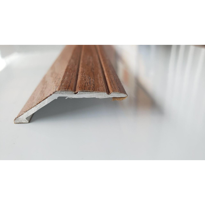 Алюмінієвий підлоговий поріг для перепаду в 12 мм, ширина 40 мм , Горіх лісовий ( АП-008)