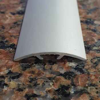 Підлоговий алюмінієвий поріг з прихованим кріпленням шириною 28 мм, Срібло(АП-016)