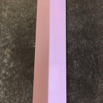 Декоративний алюмінієвий куточок 15х15 рожевий