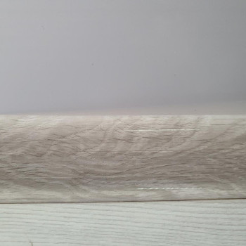 Плінтус Winnpol ПВХ з коробом Дуб Астор 6816