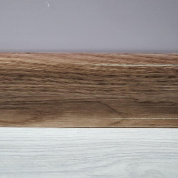 Плінтус Winnpol ПВХ з коробом Дуб Гарбак сірий 58007