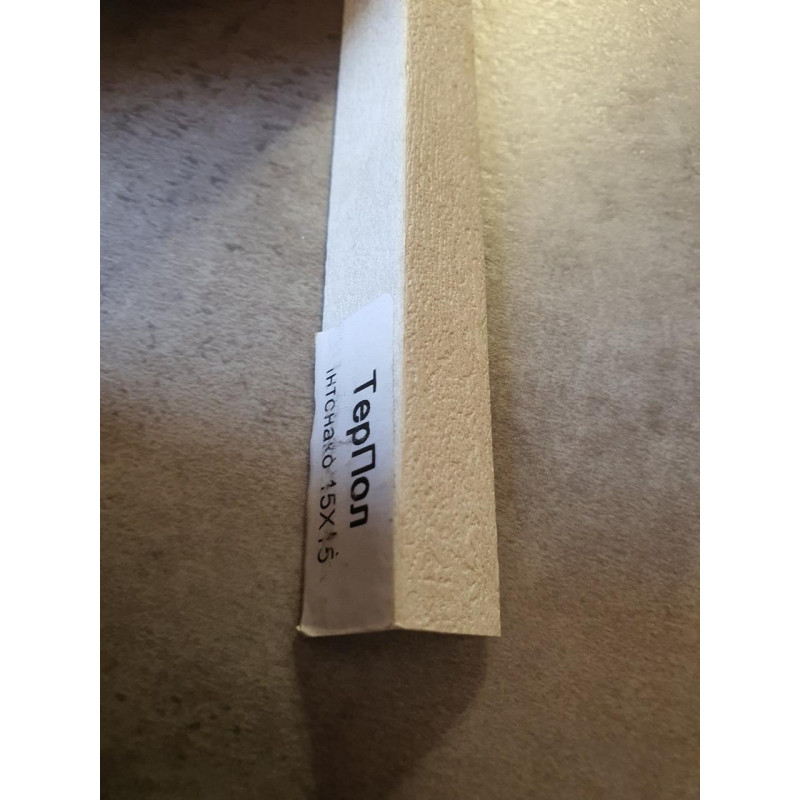 Ламінований кут Интонако 15*15 ТерПол