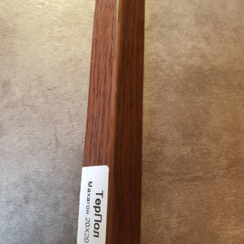 Декоративний куточок Махагон 20х20 ТерПол