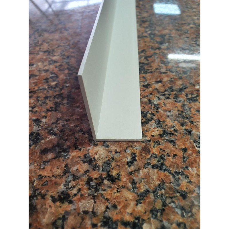 Декоративний алюмінієвий Куточок 50х30х2,0 срібло 3м