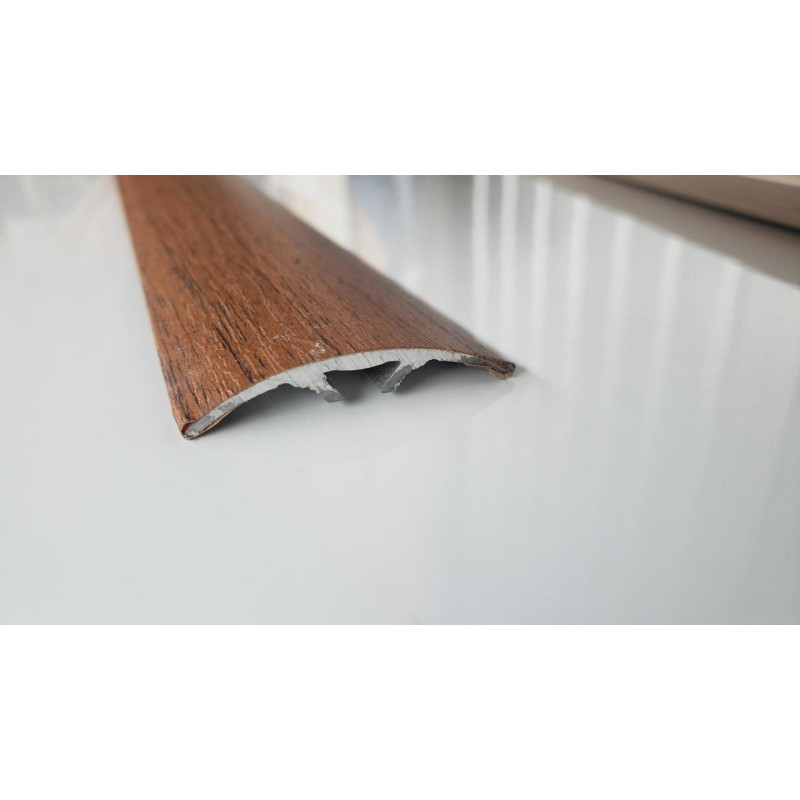 Алюмінієвий поріг з прихованим кріпленням 40 мм, Горіх лісовий (АП-013)