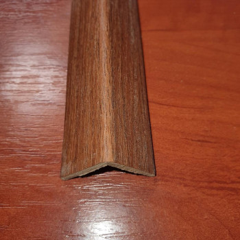 Універсальний декоративний Куточок МДФ Горіх Лісовий довжина 2800