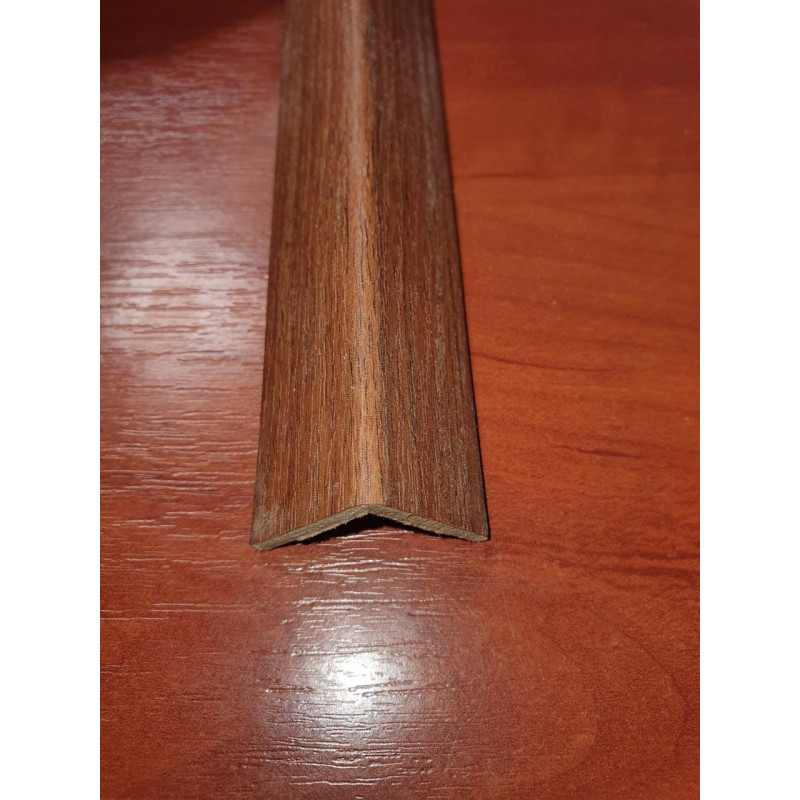 Універсальний декоративний Куточок МДФ Горіх Лісовий довжина 2800