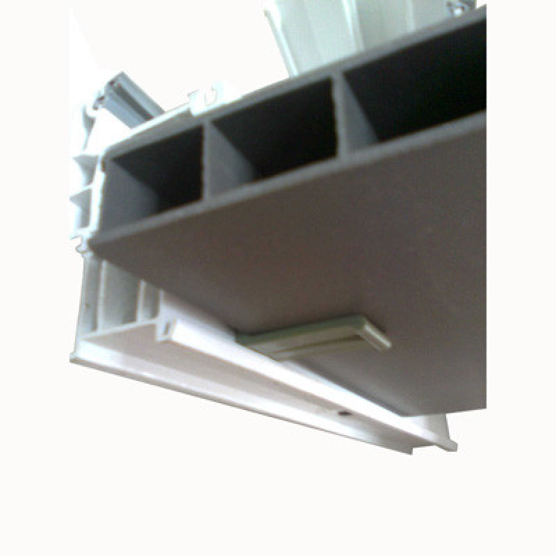 Кріплення підвіконня