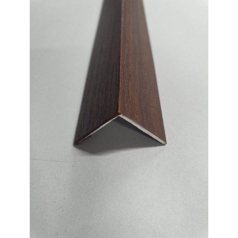 Кутовий алюмінієвий поріжок 20*20 мм довжина 2,70