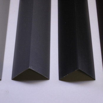 Кут декоративний ПВХ 40*40*2750 Сірий