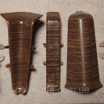 Фурнитура к плинтусу ПВХ ТерПол 22х70х2200 мм, Орех 029 Кут зовнішній