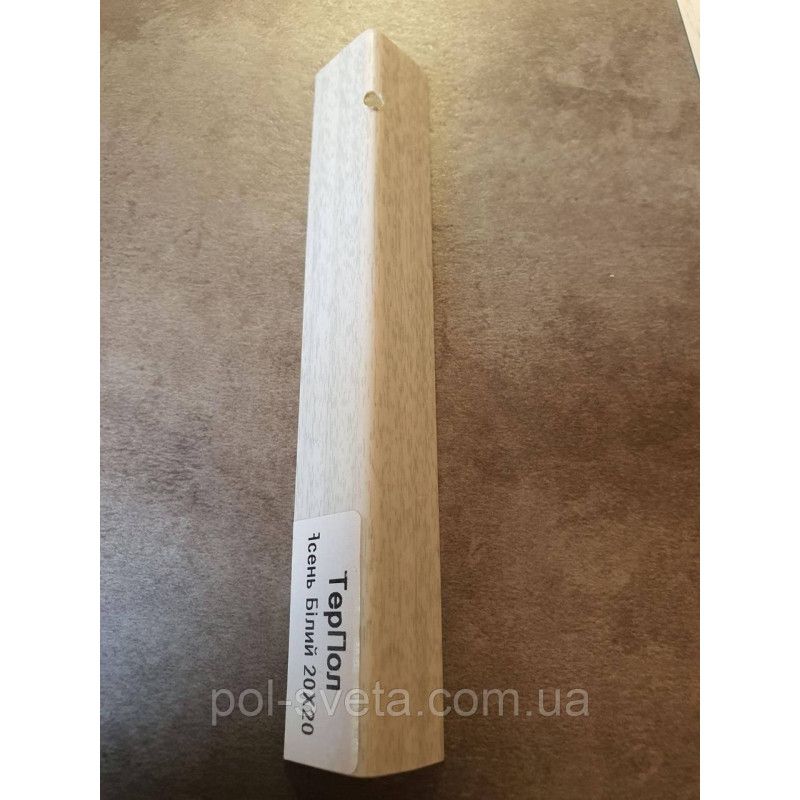 Декоративний куточок Ясен Білий 15х15 ТерПол 15